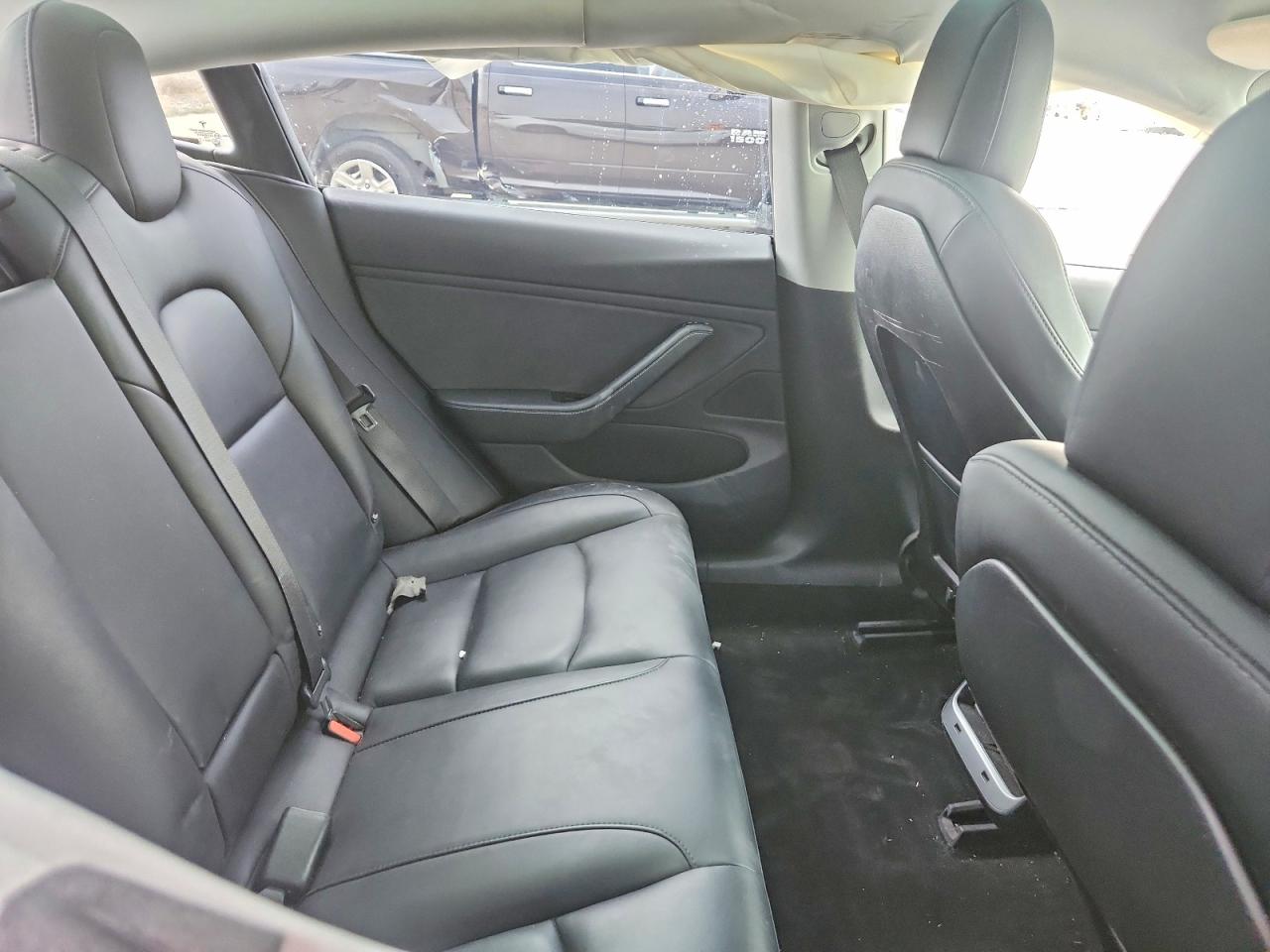 2018 TESLA MODEL 3 photo 19