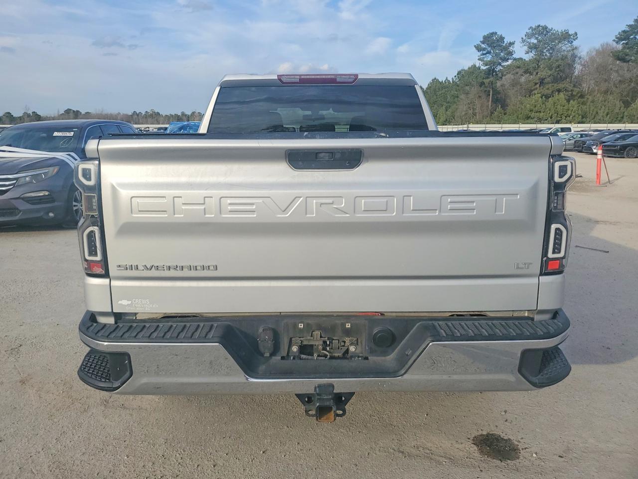 2019 CHEVROLET SILVERADO C1500 LT photo 11