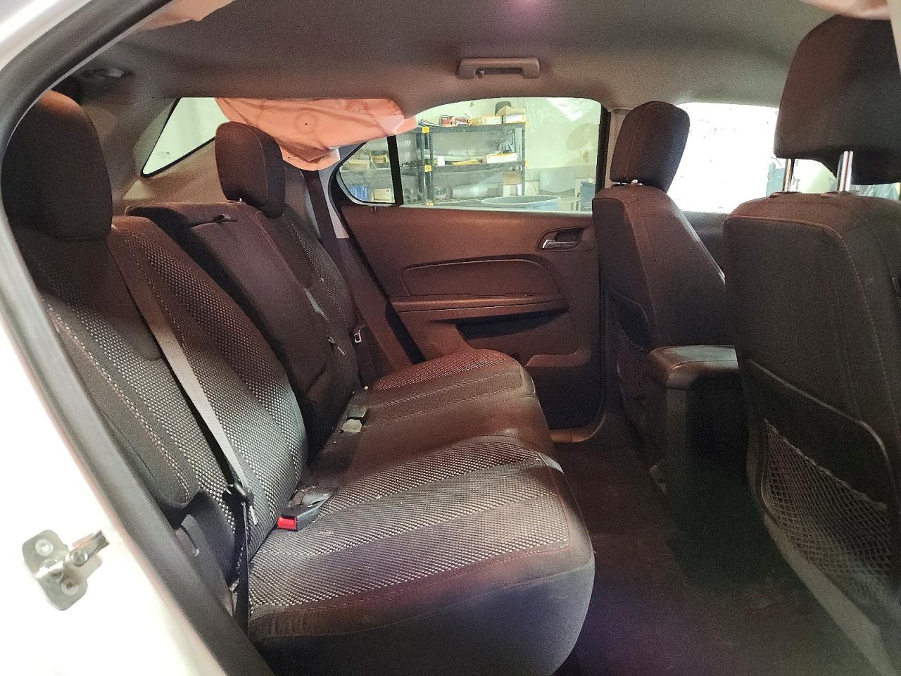2015 CHEVROLET EQUINOX LT photo 28