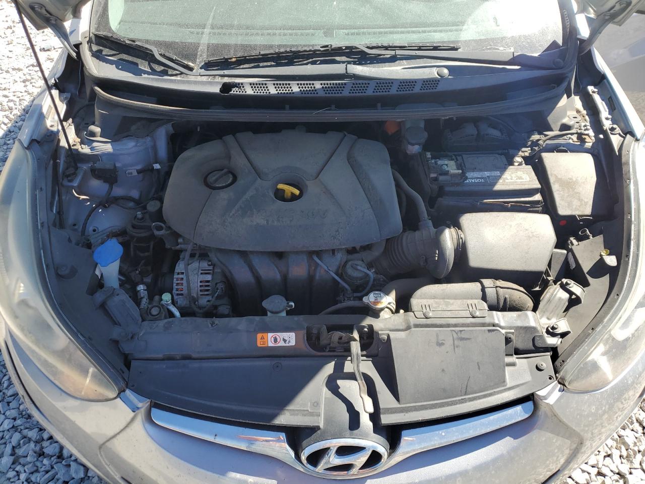 2015 HYUNDAI ELANTRA SE photo 21