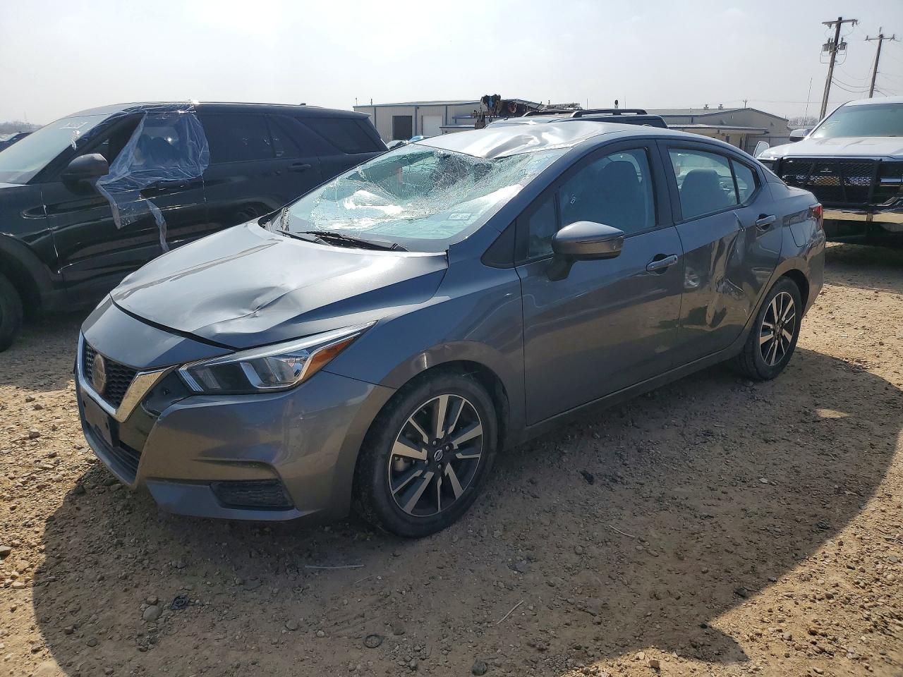 2021 NISSAN VERSA