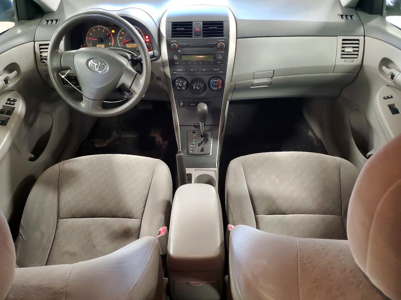 2009 TOYOTA COROLLA photo 22