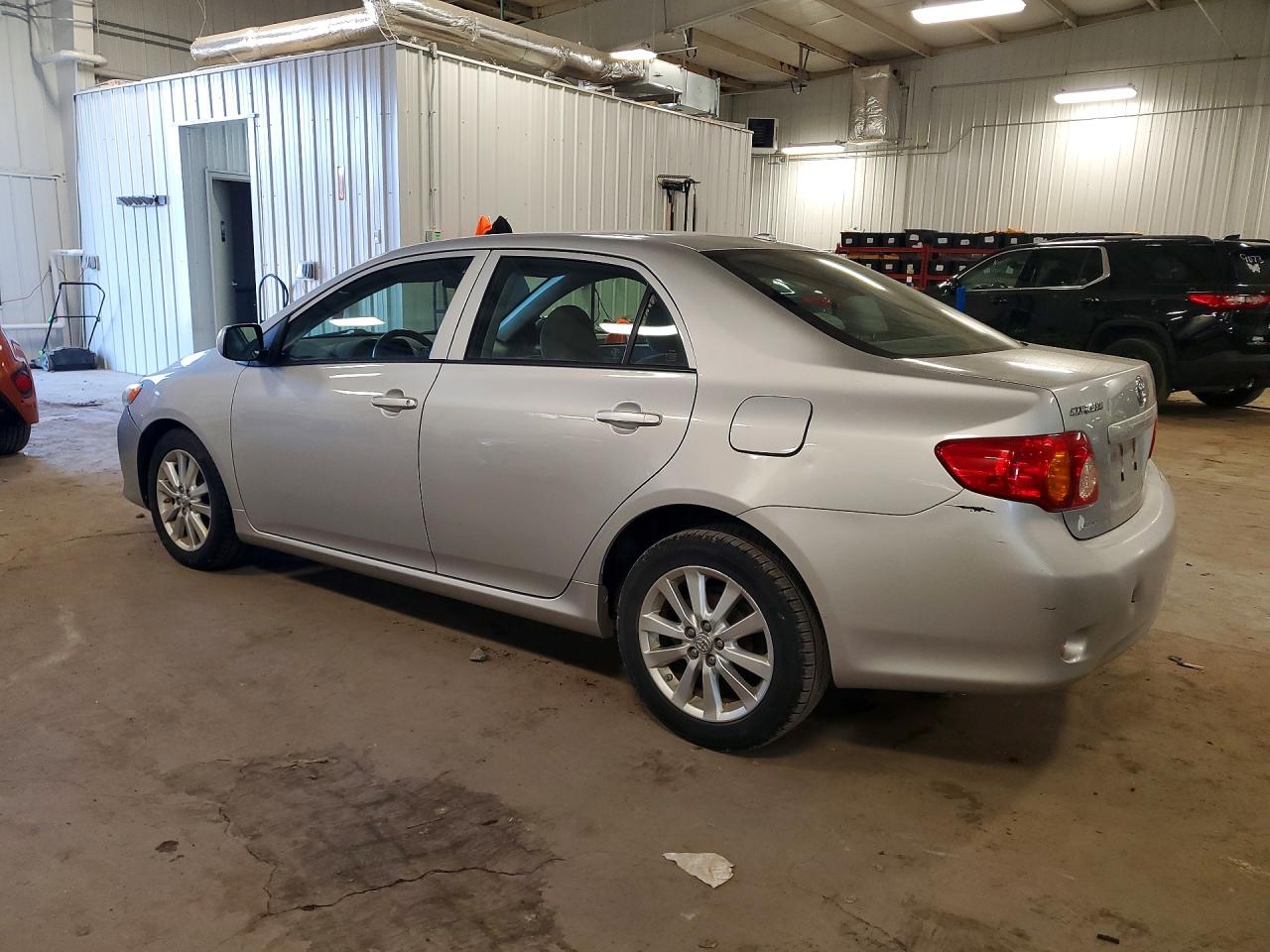 2009 TOYOTA COROLLA photo 4