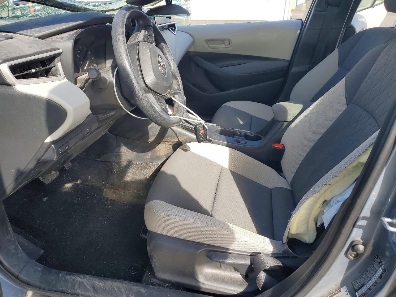 2025 TOYOTA COROLLA LE photo 7
