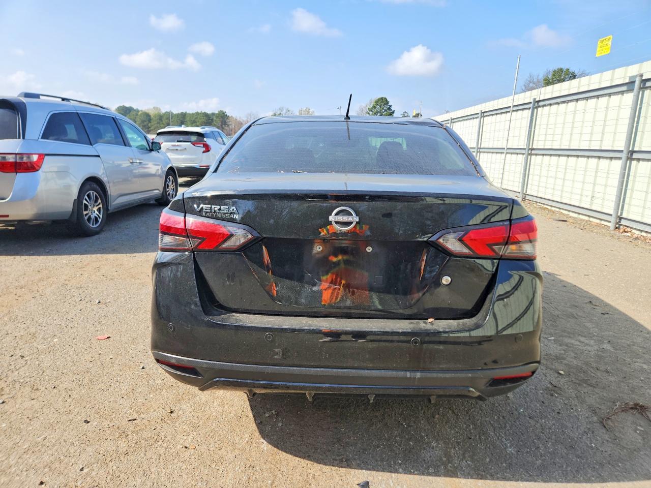 2024 NISSAN VERSA S photo 11