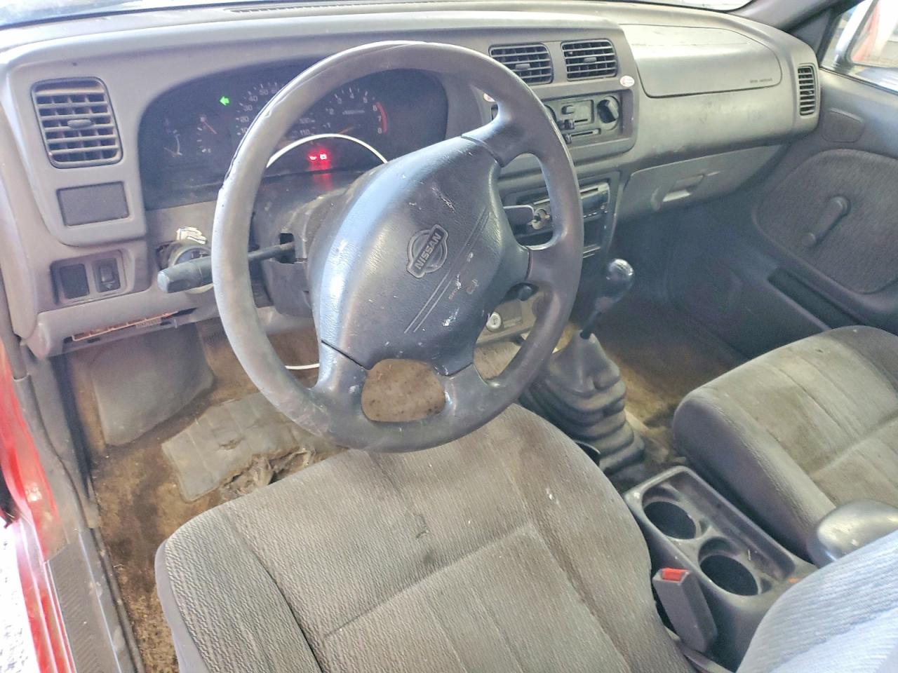 1998 NISSAN FRONTIER XE photo 8