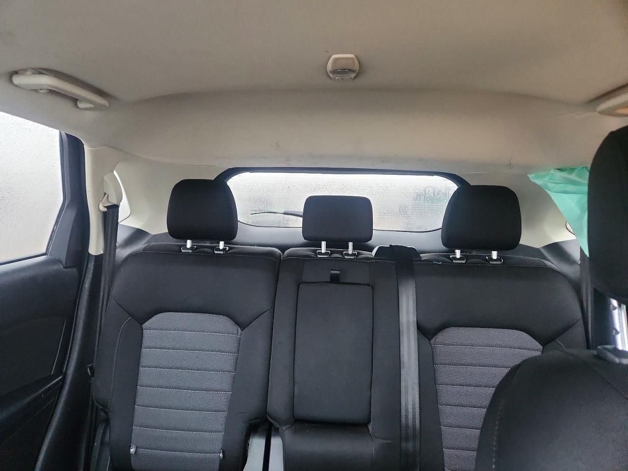 2016 FORD EDGE SE photo 10