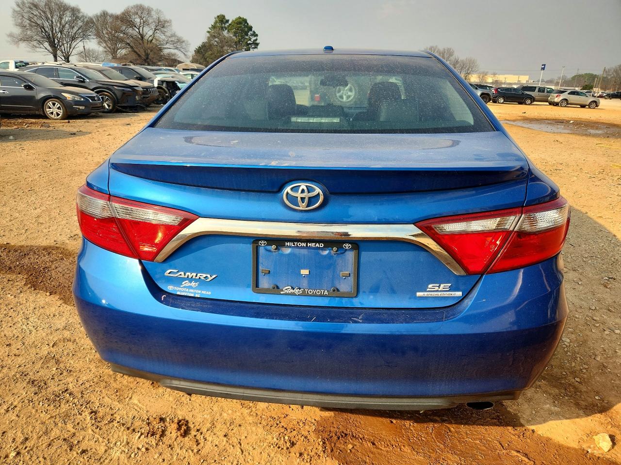 2016 TOYOTA CAMRY LE photo 6