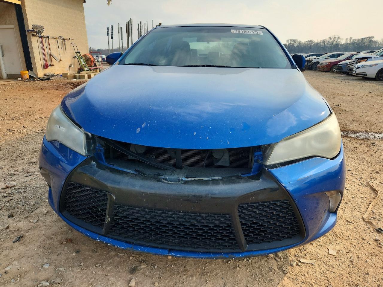 2016 TOYOTA CAMRY LE photo 5