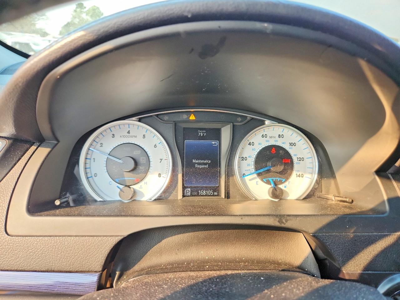 2016 TOYOTA CAMRY LE photo 9