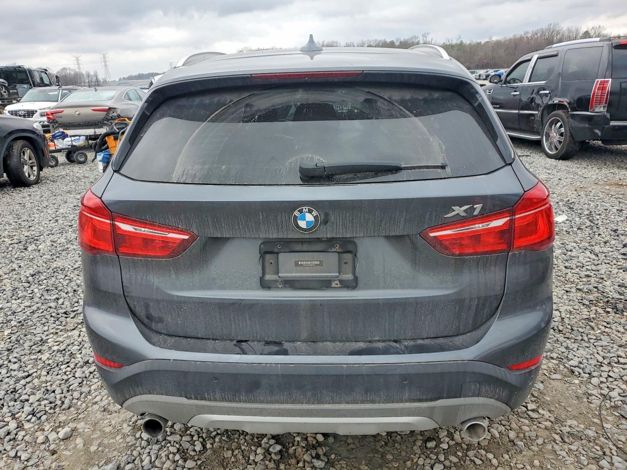 2016 BMW X1 XDRIVE28I photo 11
