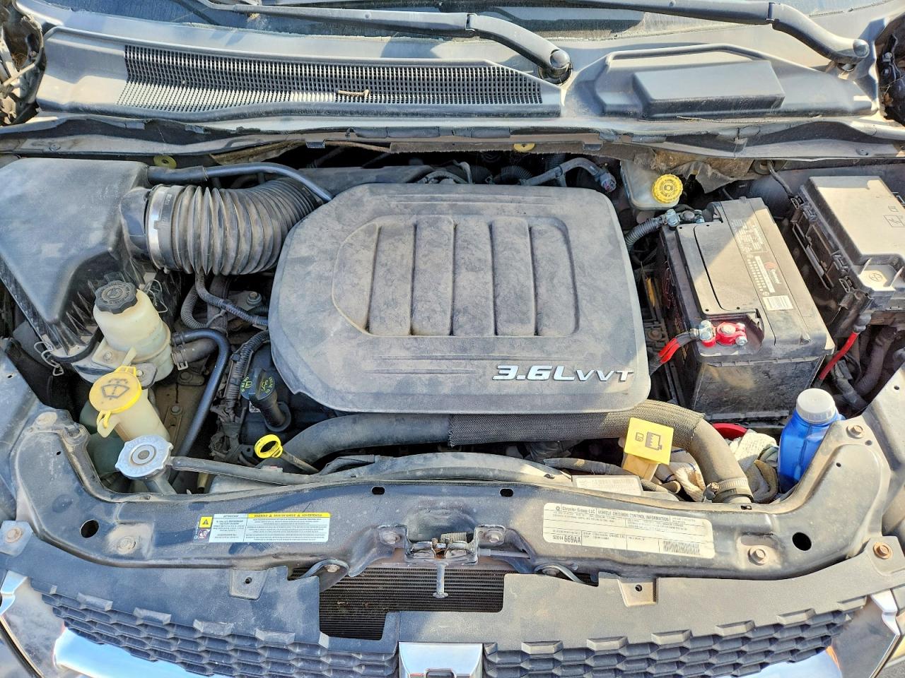 2012 DODGE GRAND CARAVAN SXT photo 12