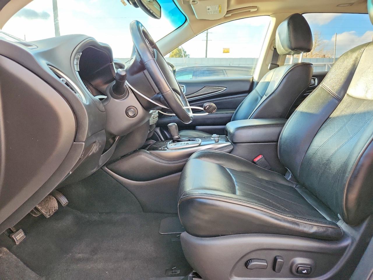 2014 INFINITI QX60 BASE photo 7
