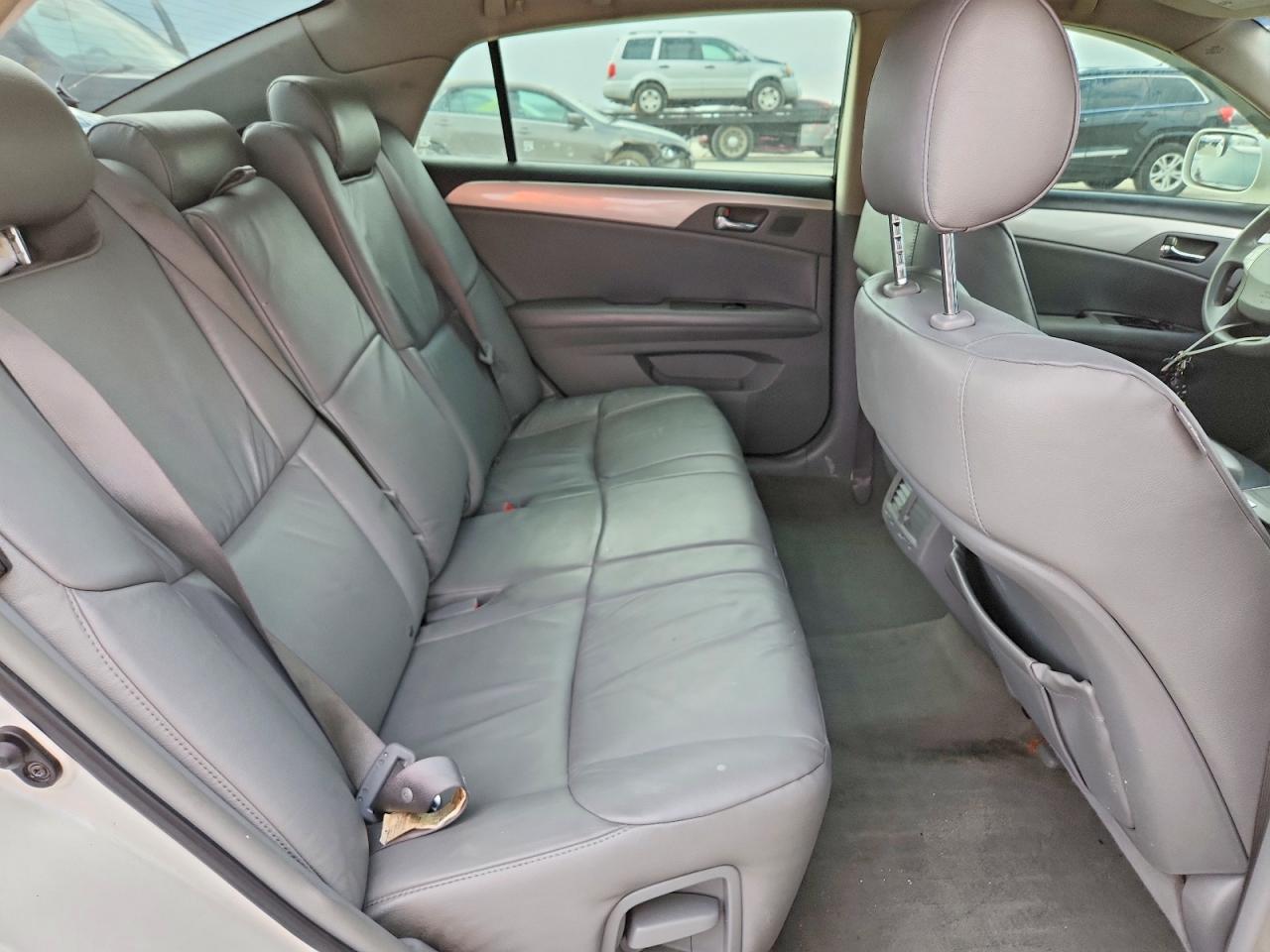 2006 TOYOTA AVALON XL photo 28