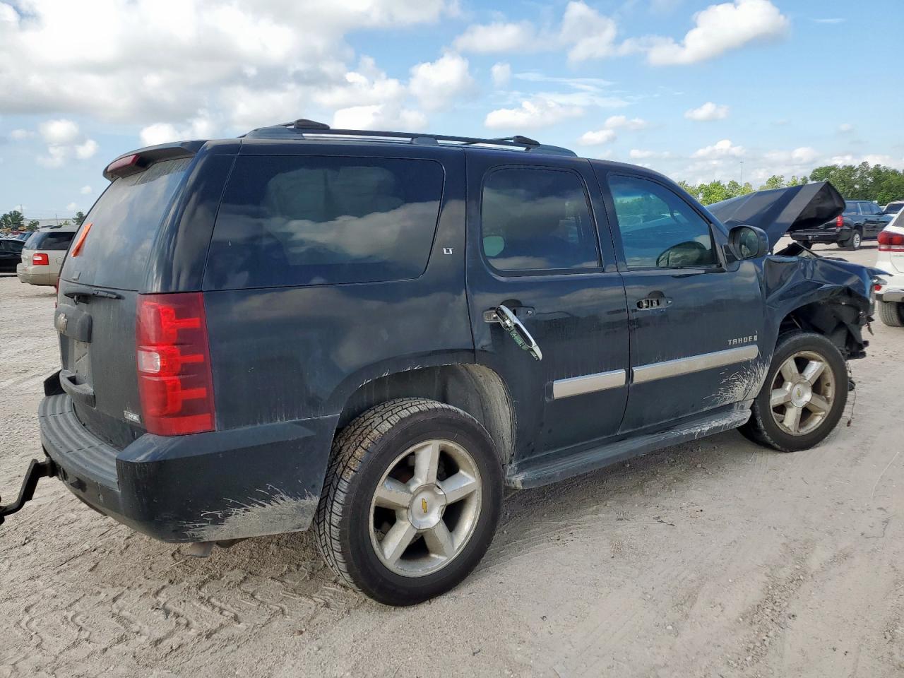 2008 CHEVROLET TAHOE C1500 photo 3