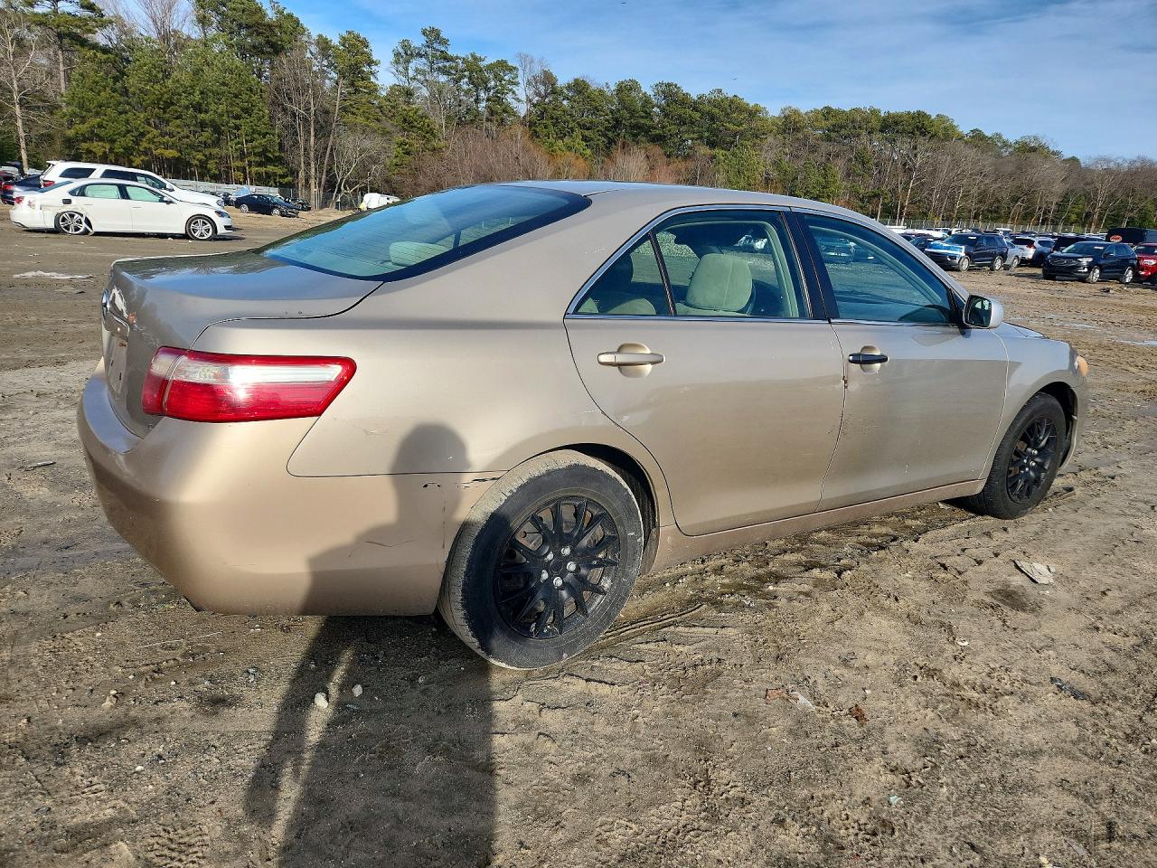 2009 TOYOTA CAMRY LE photo 7