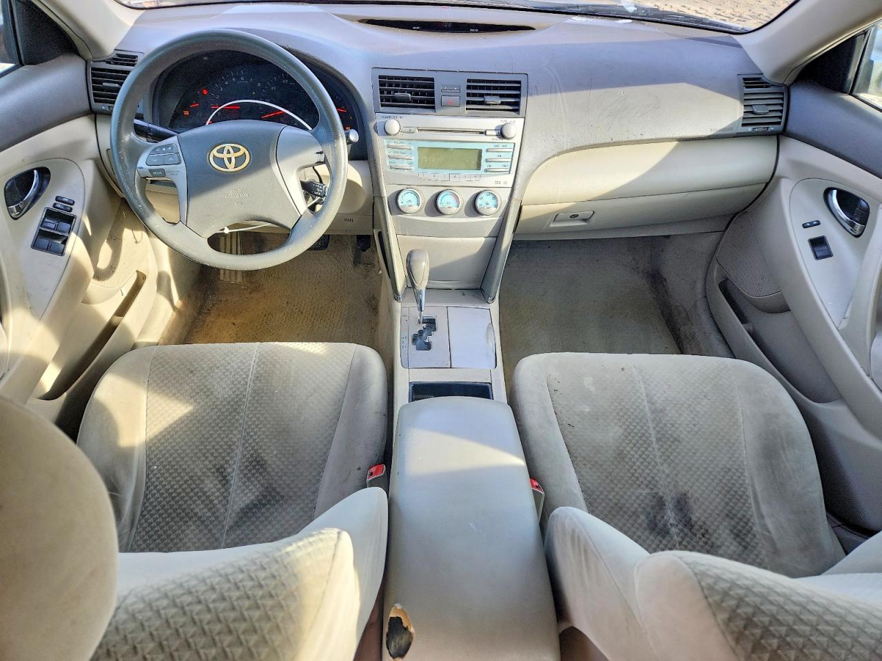 2009 TOYOTA CAMRY LE photo 22