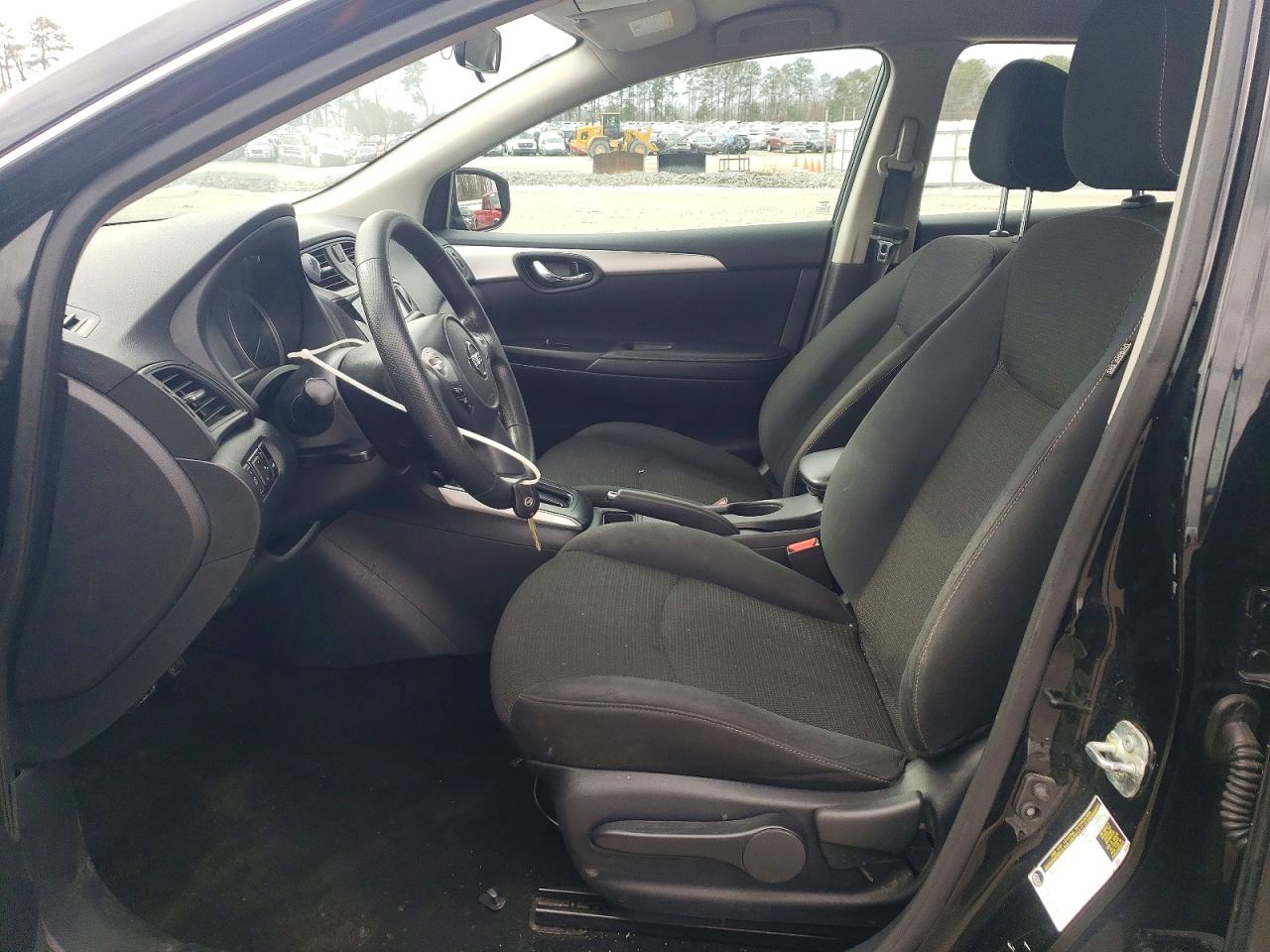 2019 NISSAN SENTRA S photo 13