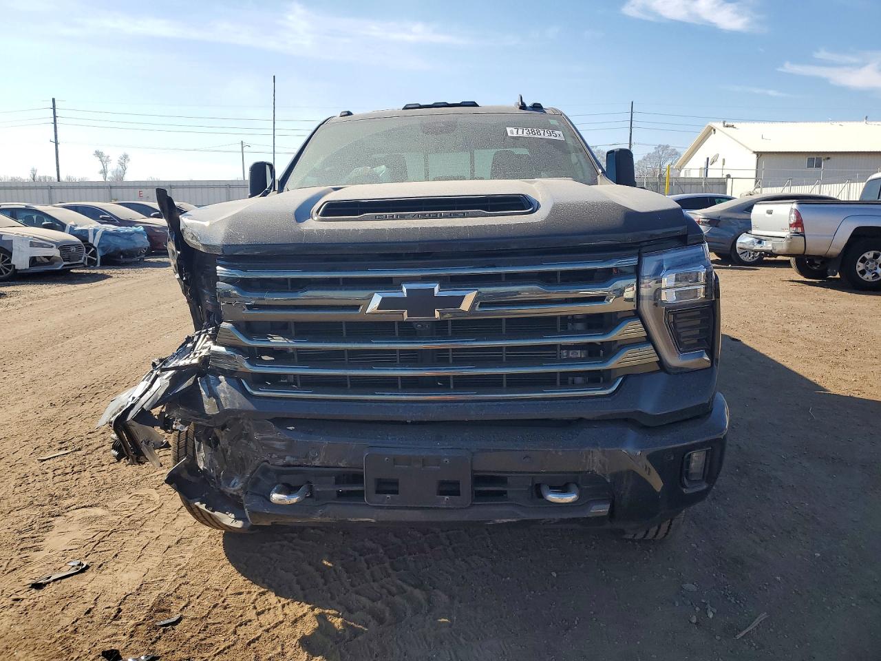 2024 CHEVROLET SILVERADO K2500 HIGH COUNTRY photo 5