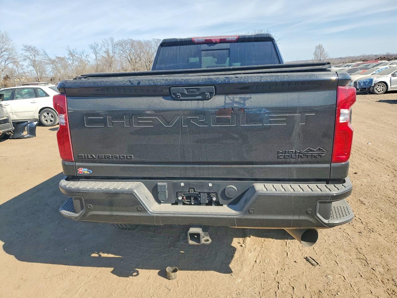 2024 CHEVROLET SILVERADO K2500 HIGH COUNTRY photo 6