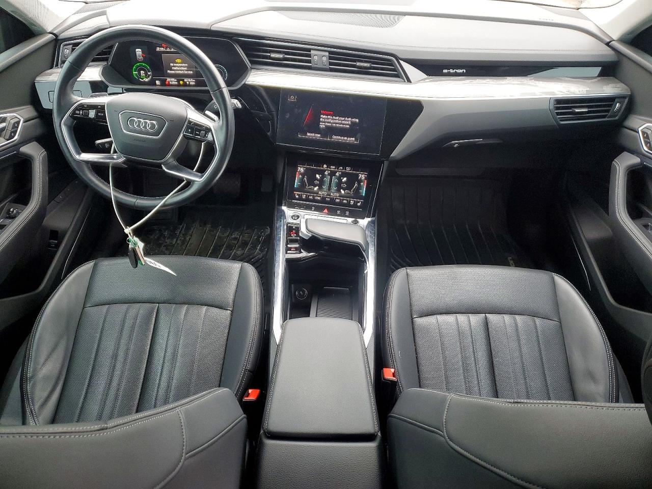 2022 AUDI E-TRON PREMIUM PLUS photo 8