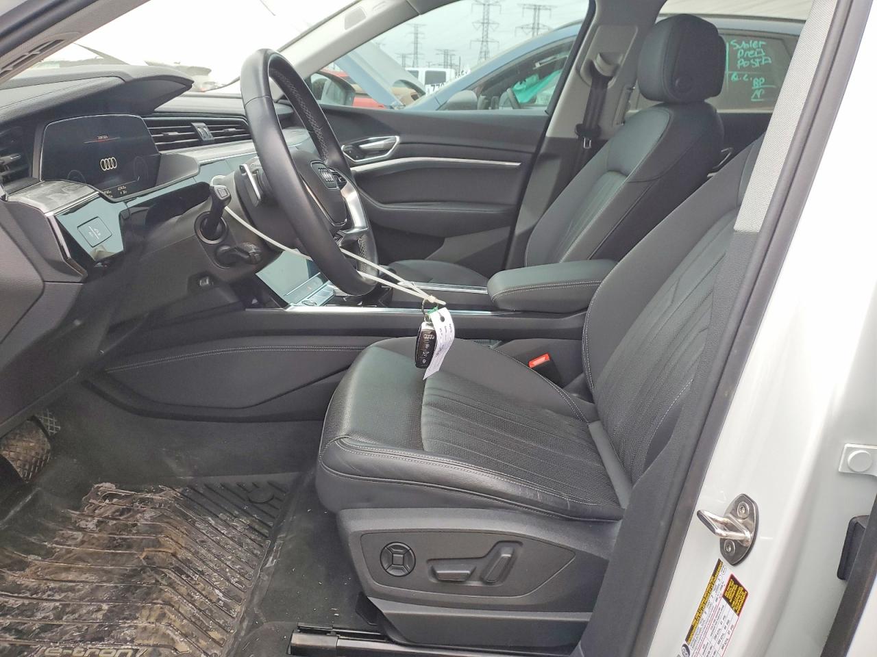 2022 AUDI E-TRON PREMIUM PLUS photo 7