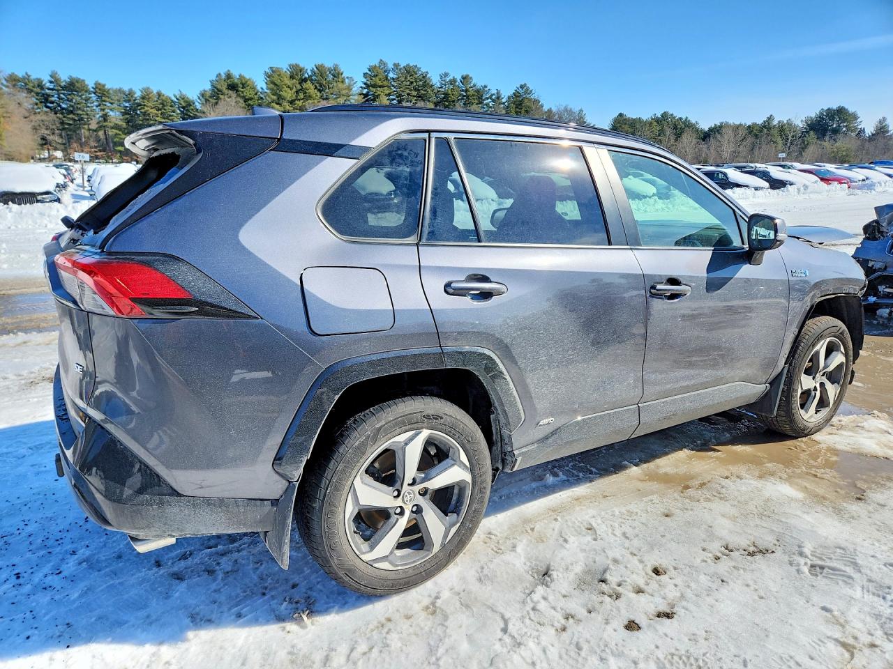 2021 TOYOTA RAV4 PRIME SE photo 5