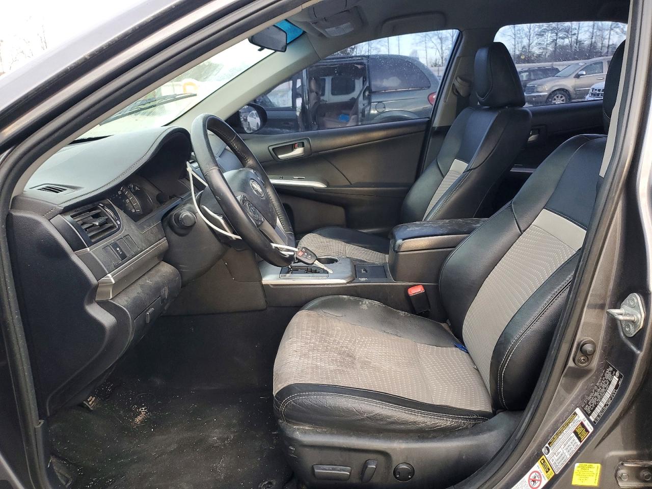 2012 TOYOTA CAMRY BASE photo 7