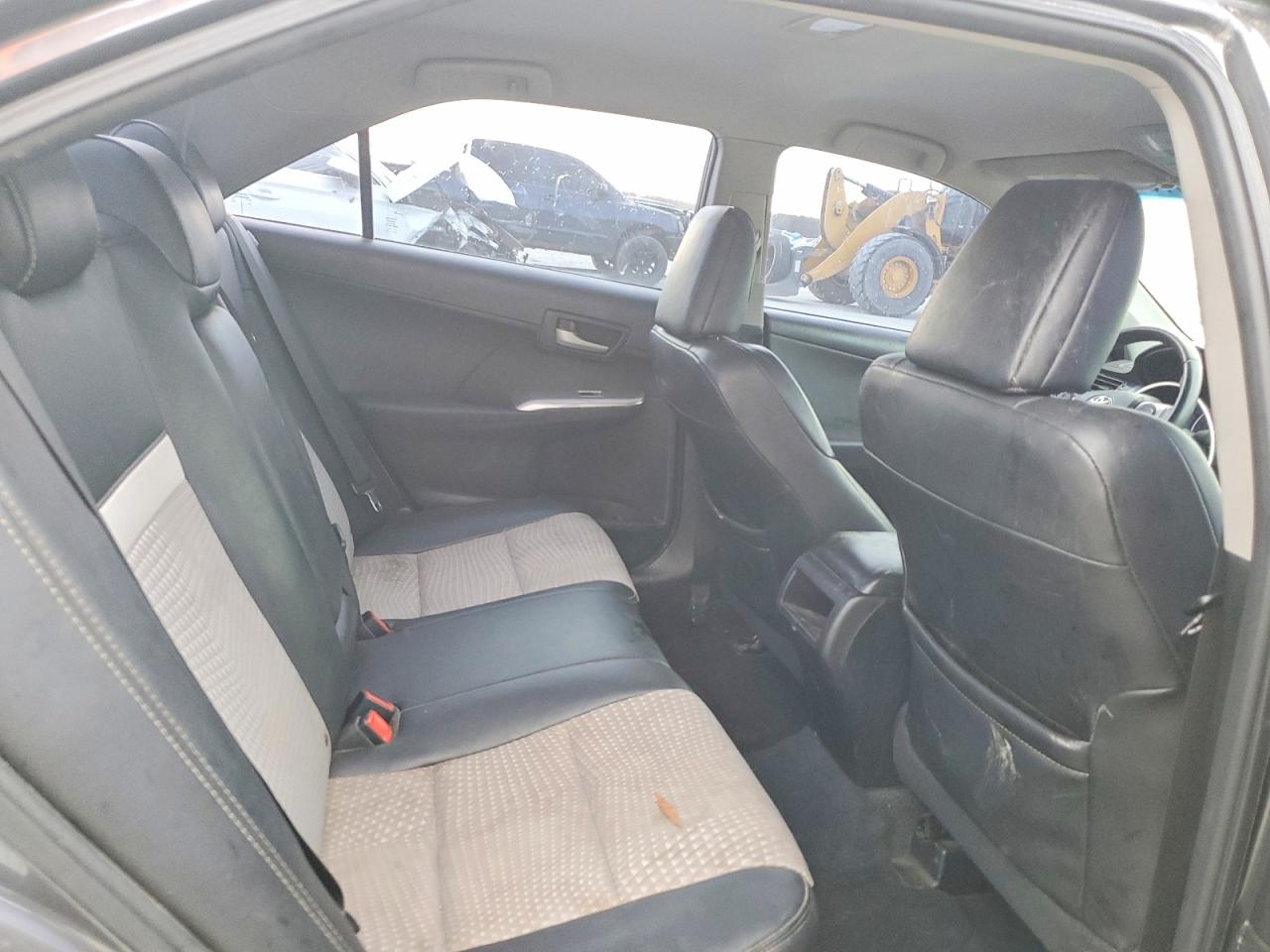2012 TOYOTA CAMRY BASE photo 10