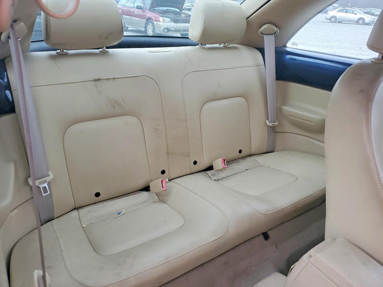 2004 VOLKSWAGEN NEW BEETLE GLS photo 10