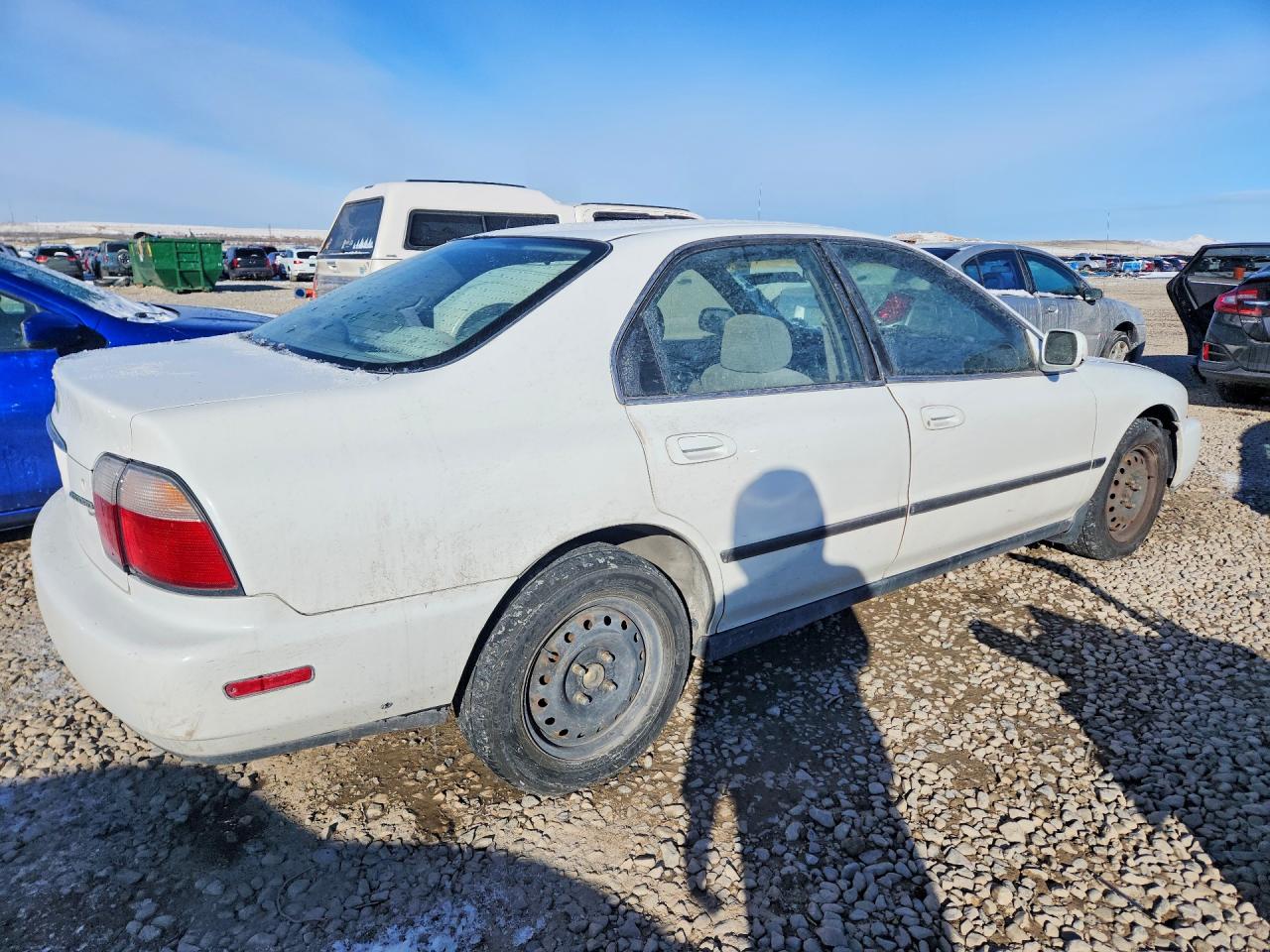 1996 HONDA ACCORD LX photo 3