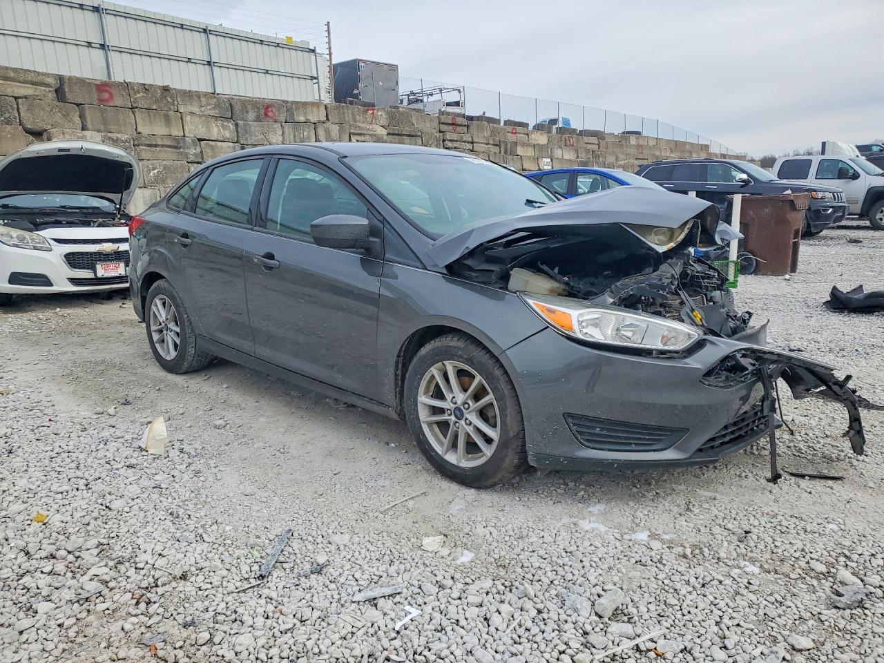 2018 FORD FOCUS SE photo 10