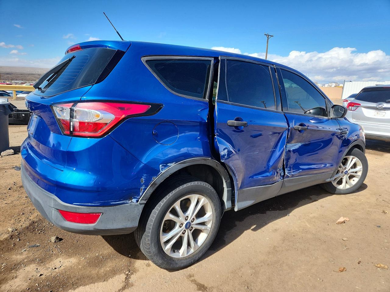 2018 FORD ESCAPE S photo 3