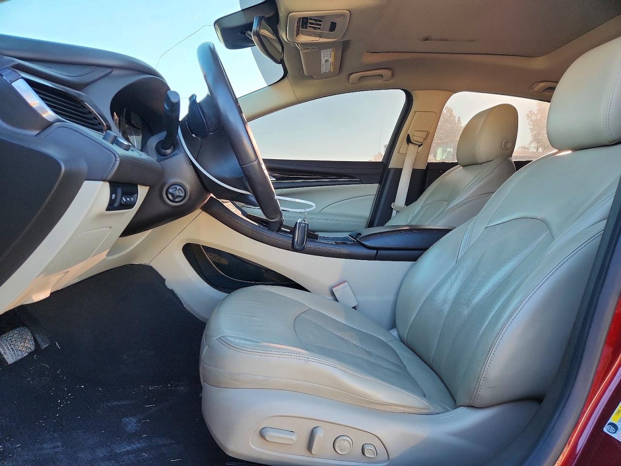 2017 BUICK LACROSSE PREMIUM photo 19