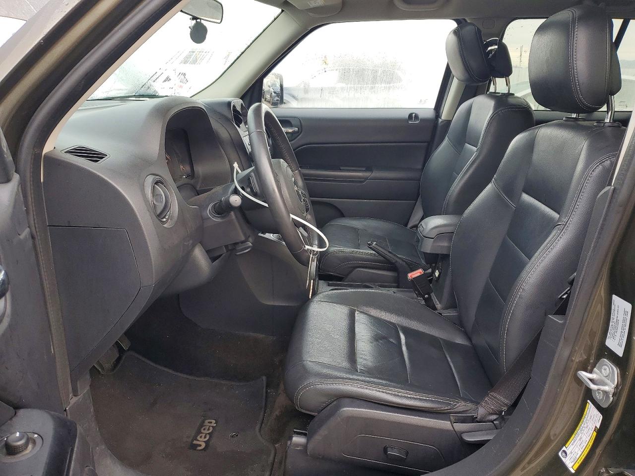 2015 JEEP PATRIOT LATITUDE photo 7