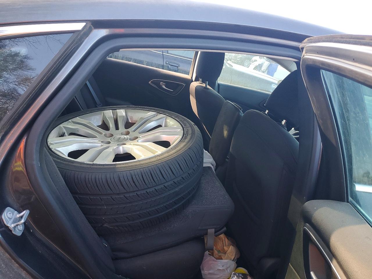2015 CHRYSLER 200 LIMITED photo 19