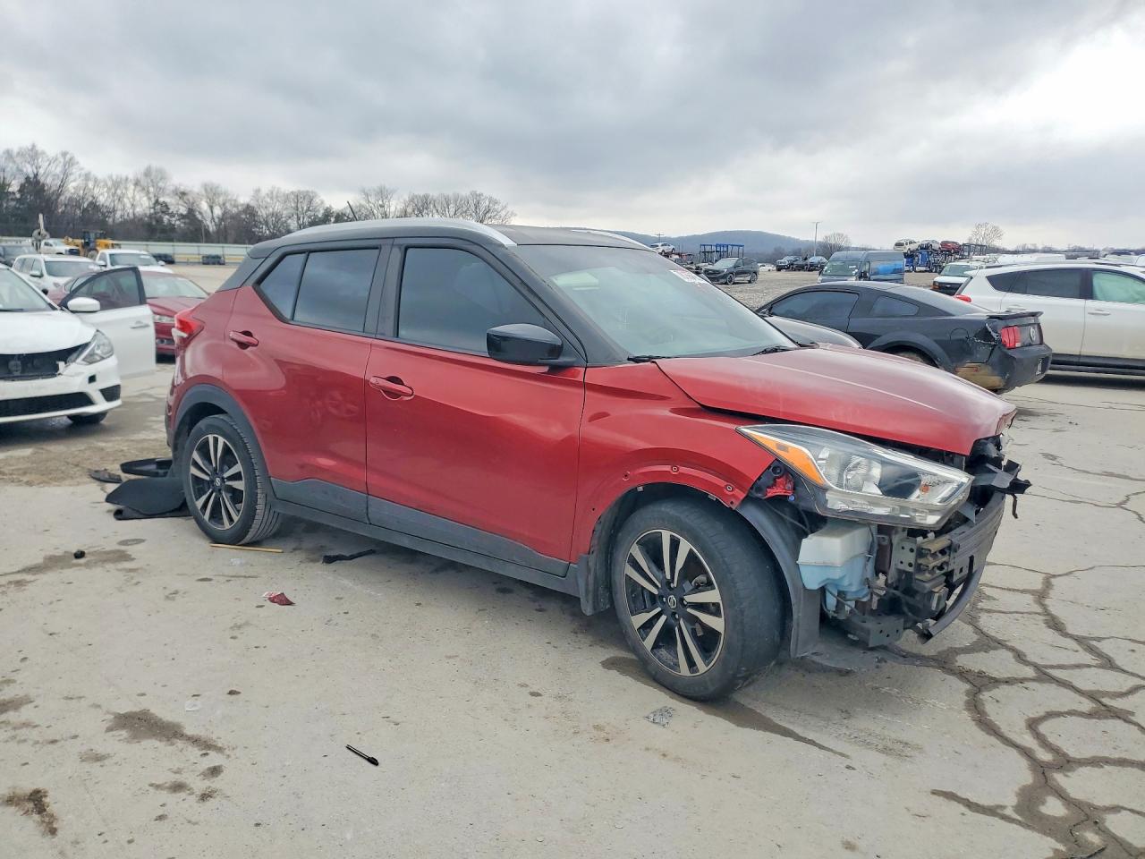 2018 NISSAN KICKS S photo 4