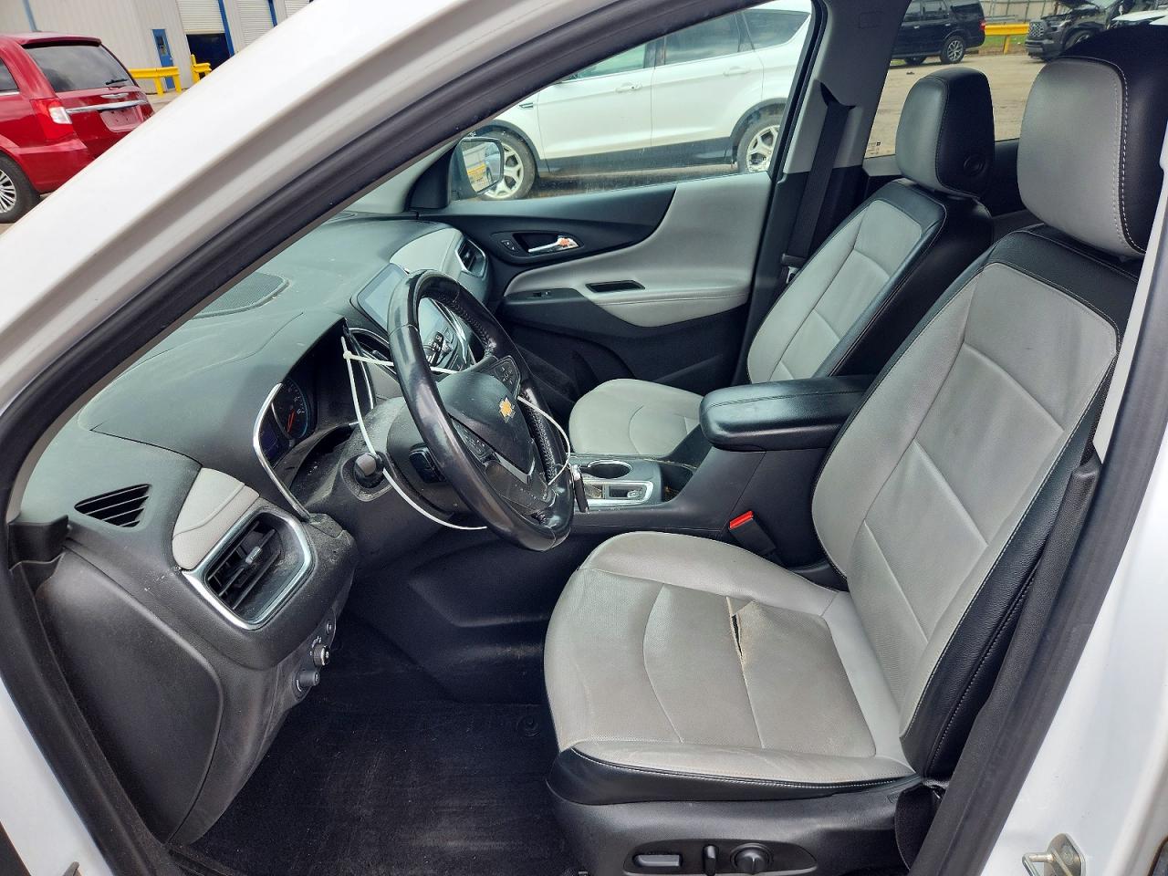 2020 CHEVROLET EQUINOX PREMIER photo 13