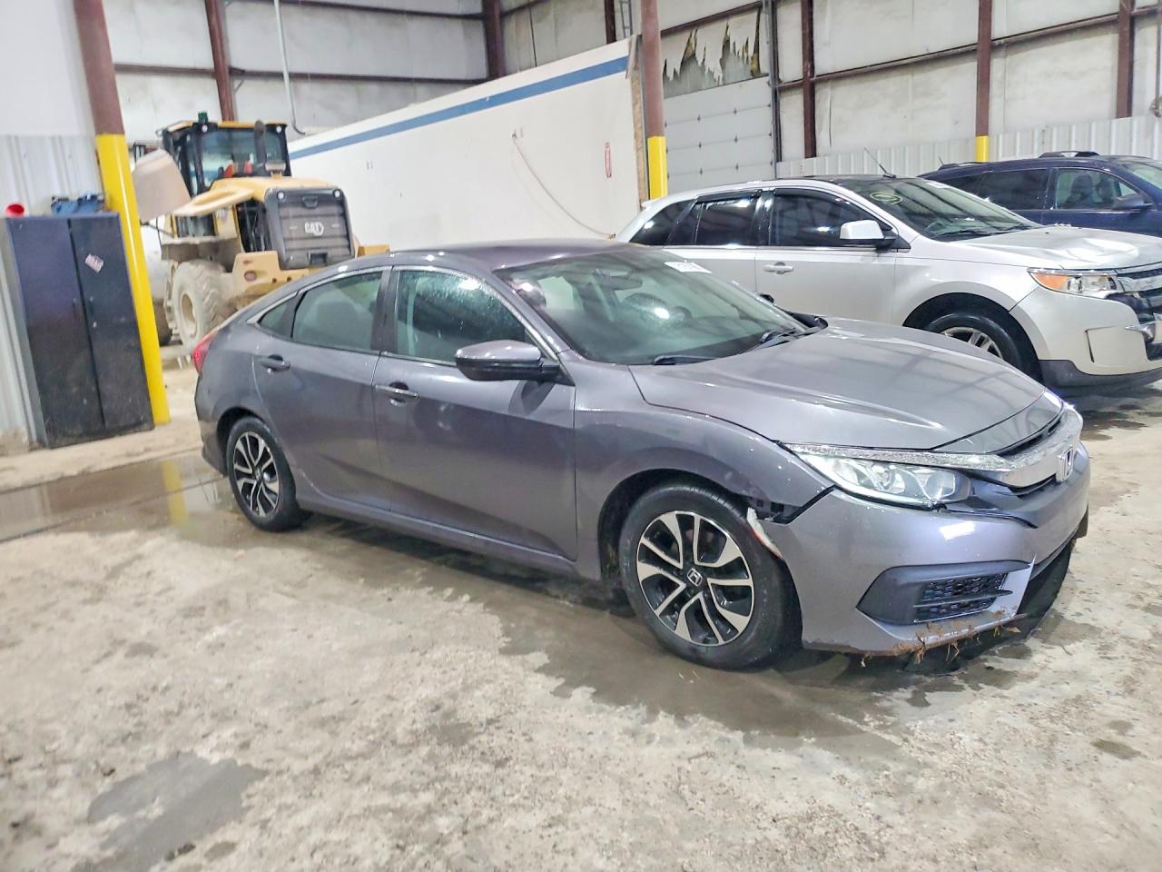 2016 HONDA CIVIC LX photo 4