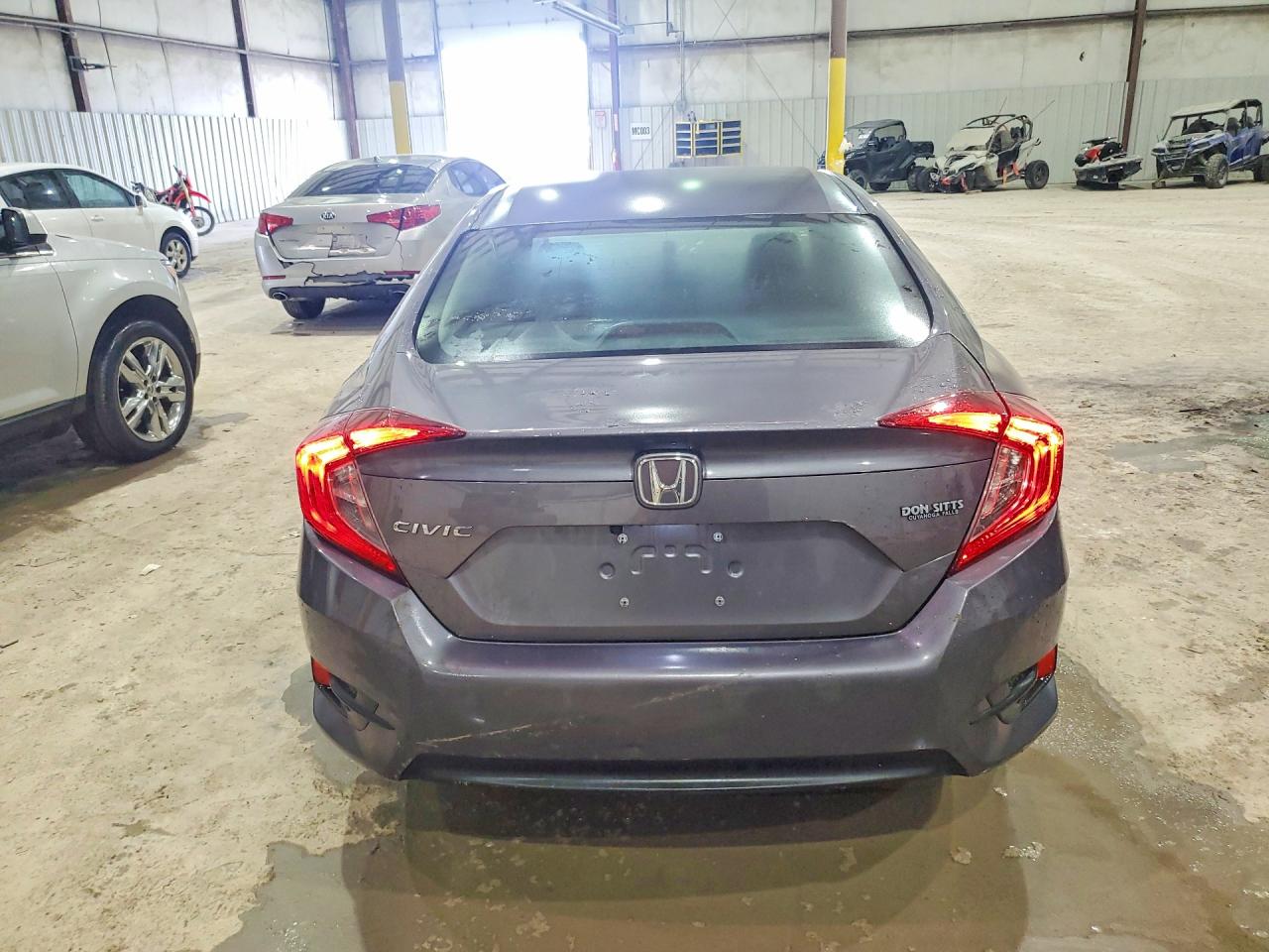 2016 HONDA CIVIC LX photo 6