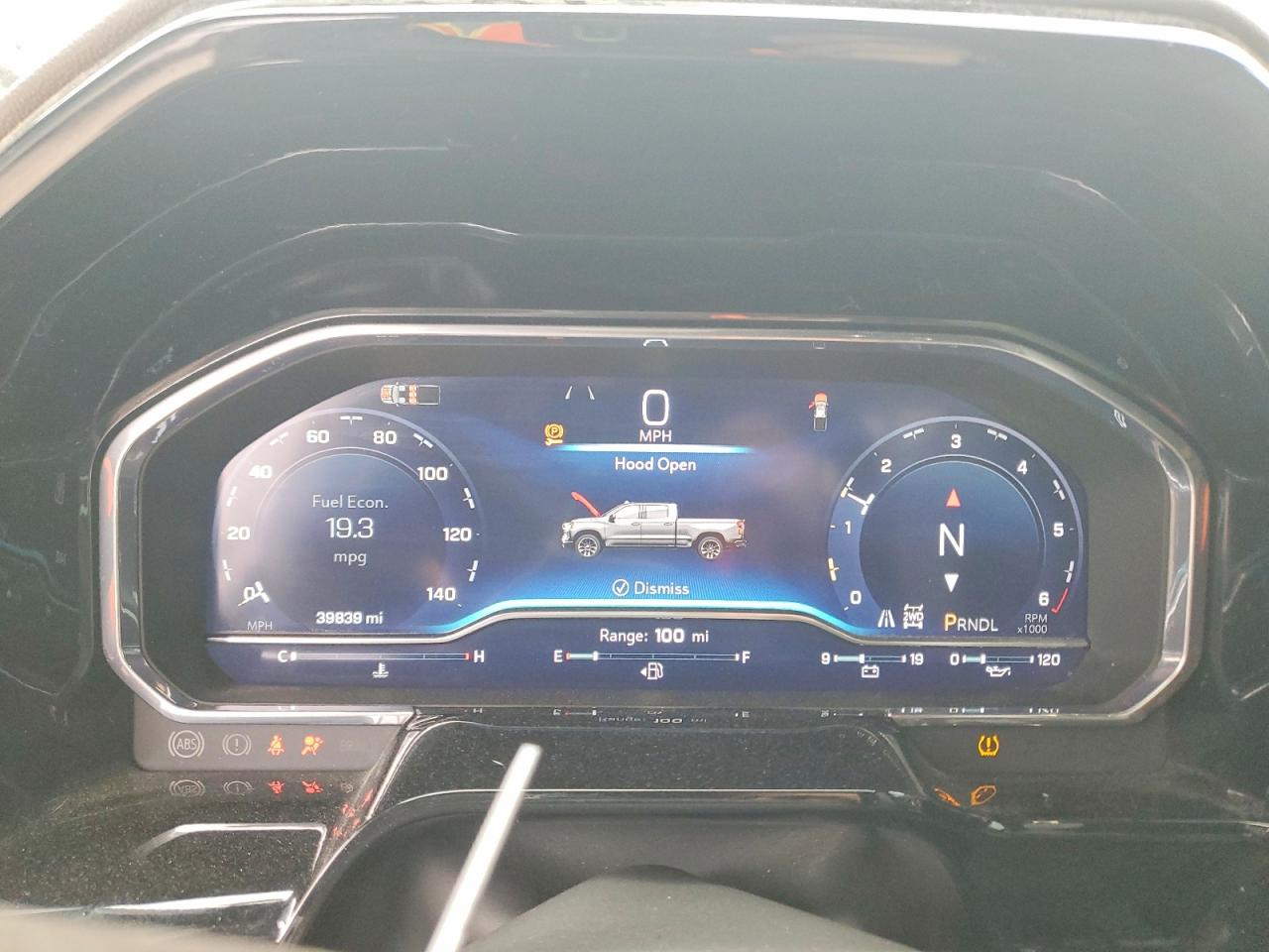 2025 CHEVROLET SILVERADO K1500 LT photo 9
