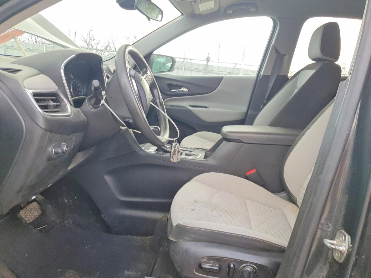 2020 CHEVROLET EQUINOX LT photo 13