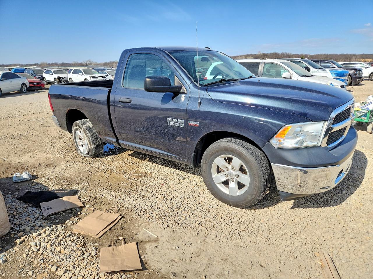 2014 RAM 1500 ST photo 7