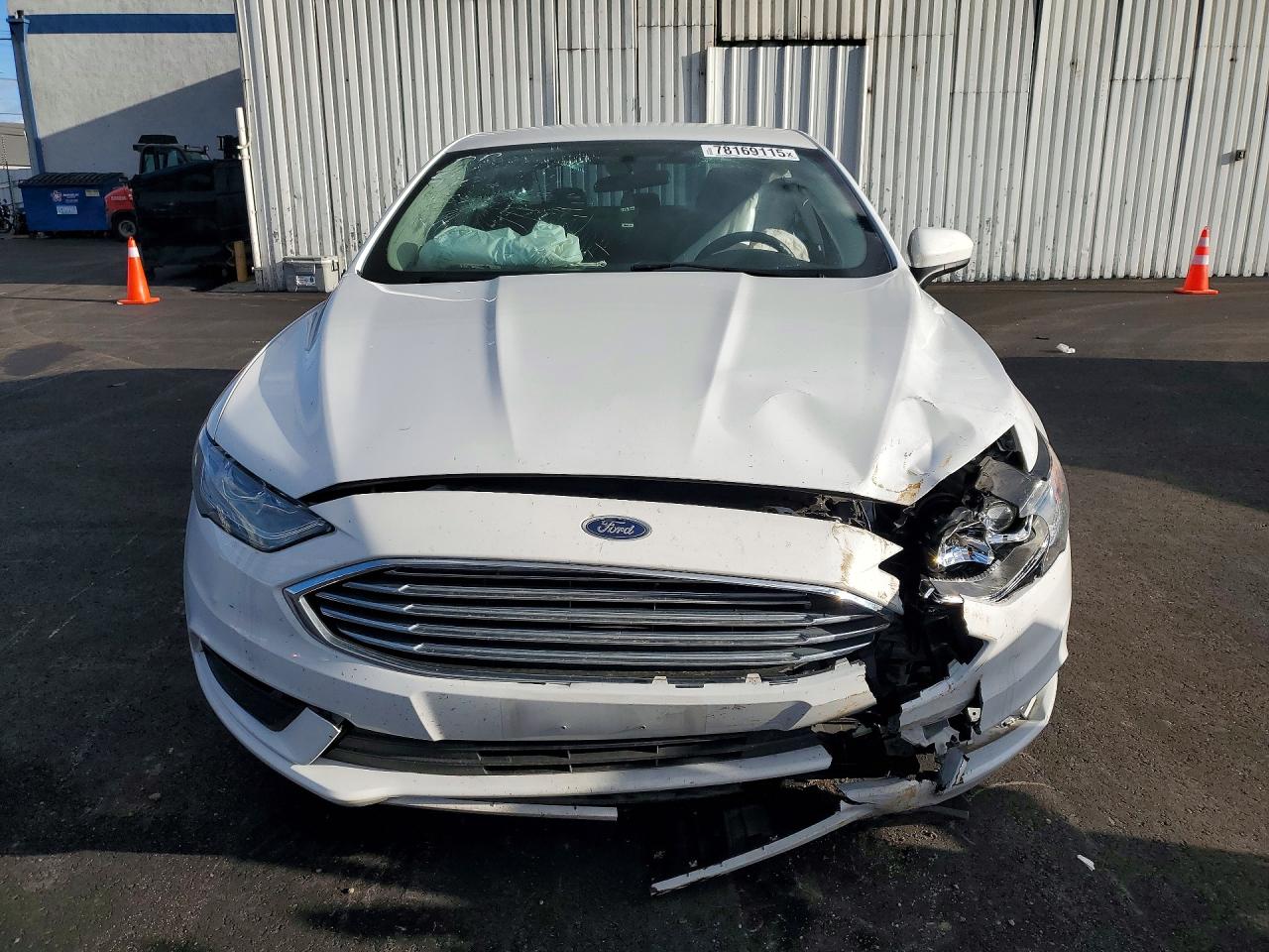2017 FORD FUSION S photo 9
