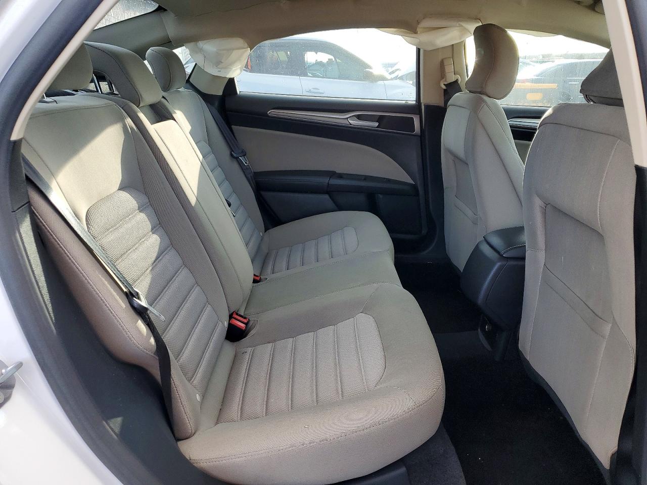 2017 FORD FUSION S photo 19