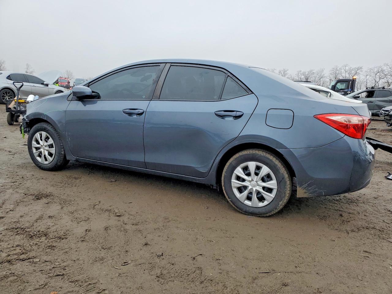 2017 TOYOTA COROLLA L photo 2