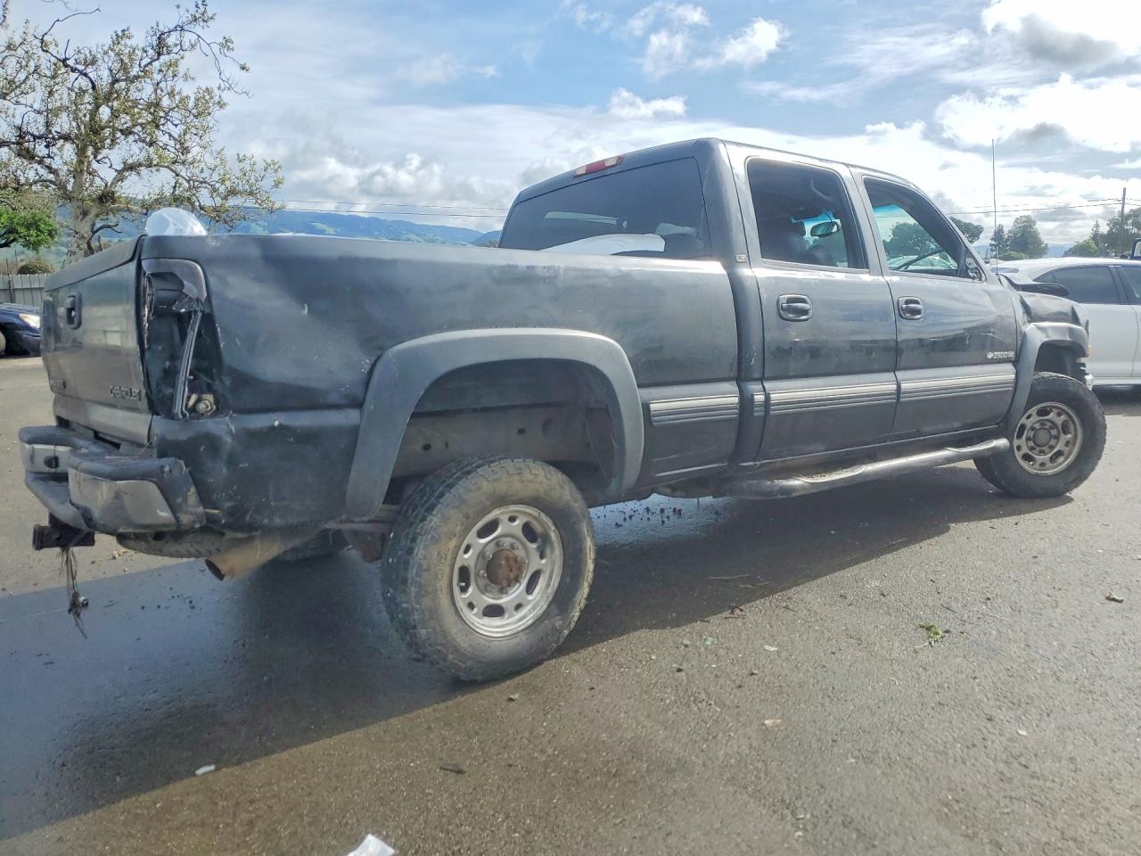2002 CHEVROLET SILVERADO K2500 HEAVY DUTY photo 3