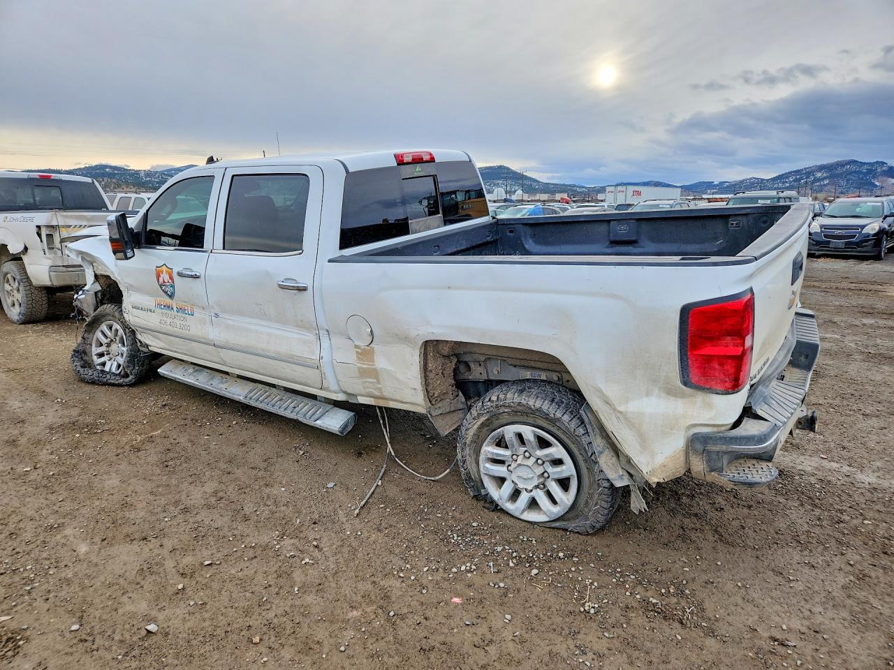 2017 CHEVROLET SILVERADO K2500 HEAVY DUTY LTZ photo 3