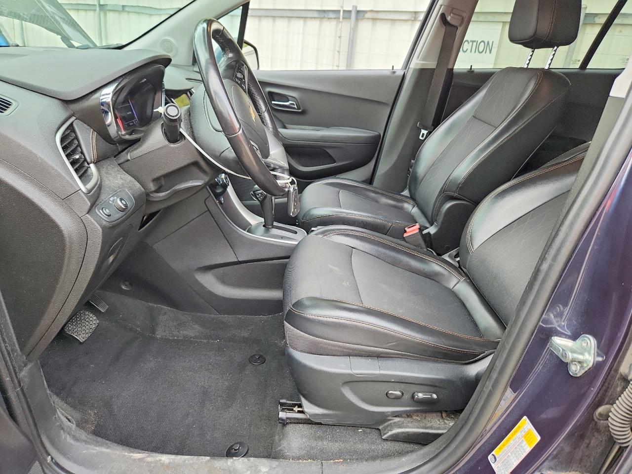 2019 CHEVROLET TRAX 1LT photo 13