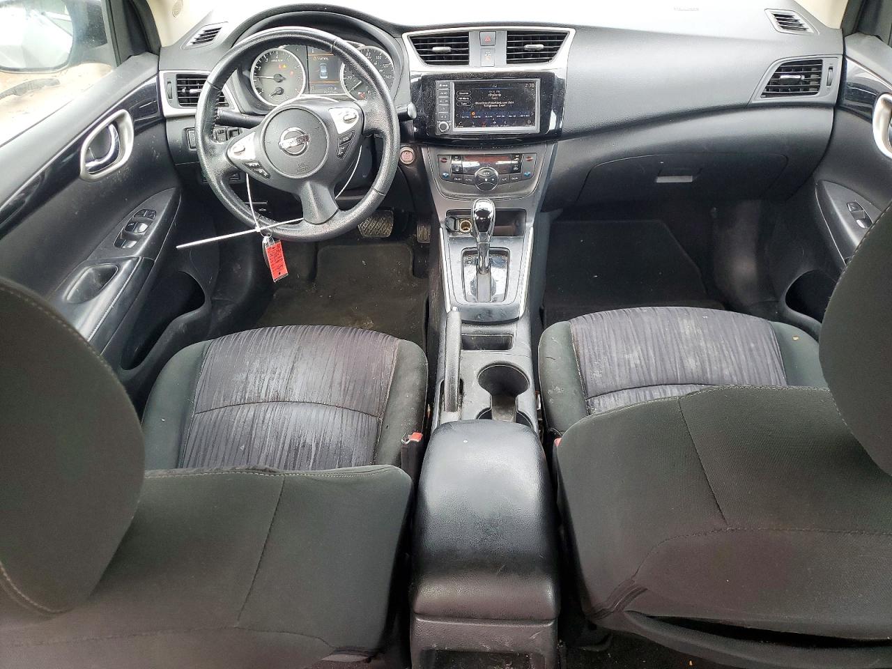 2019 NISSAN SENTRA S photo 15
